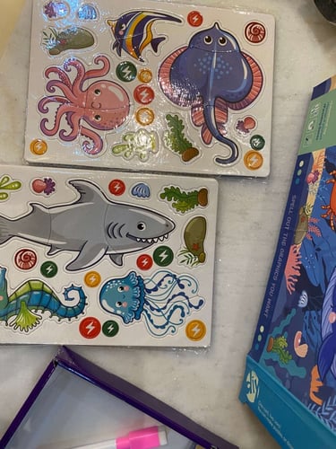 بازل عالم البحار لزيادة التركيز مكون من قطع مغناطي...