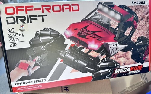 لعبة السيارة العملاقة بالتحكم عن بعد