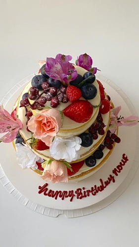 Naked Flowers & Fruit Cake