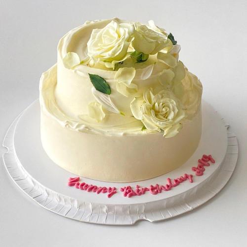 7inch Roses Cake