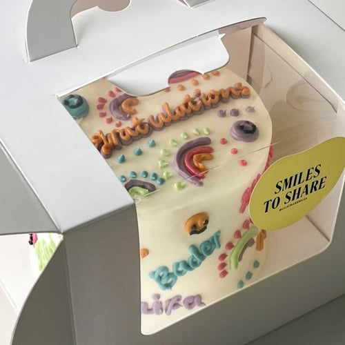 Tall Round Cake w/ Drawings