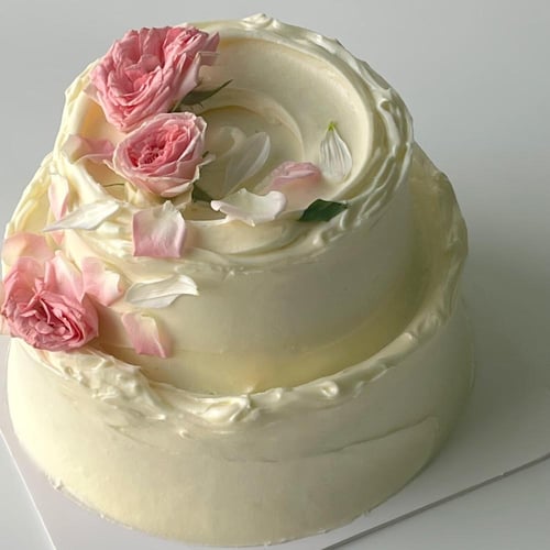 7inch Roses Cake