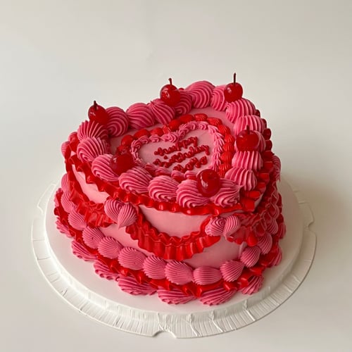 8inch Cream Cheese Heart Cake