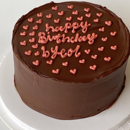 8inches Chocolate Ganache Cake