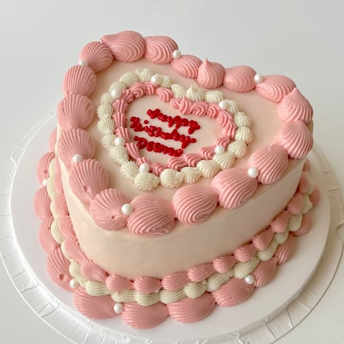 8inches Heart Shaped Cake with pearls