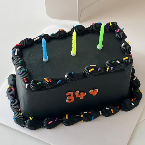 6inch Rectangular Black Cake
