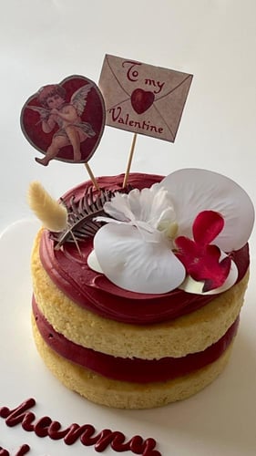 Naked Valentine’s Cake