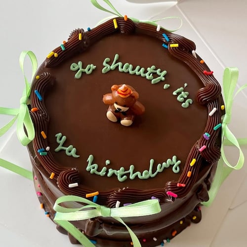 6inch Tall Ribbons Cake