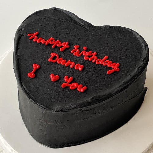 8inch Black Heart Cake