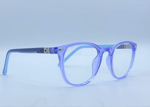 نظارة طبية بلاستيك مناسبة للاطفال موديل 18151C10