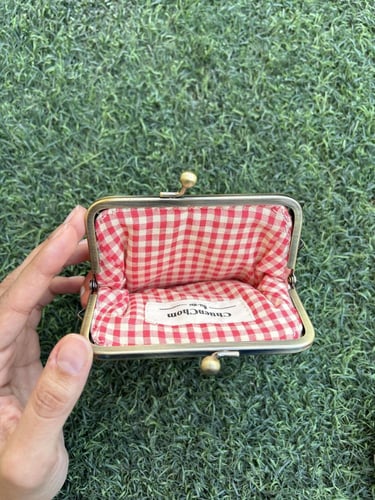 شنطة المفاجآت السعيدة