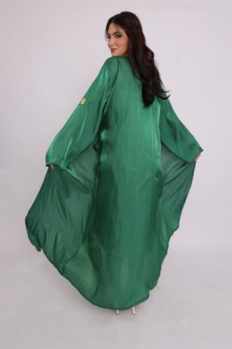 عباية سحر الطاووس