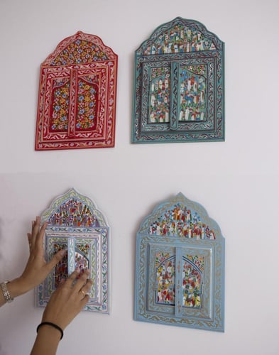 مراية القصص الساحرة - وسط