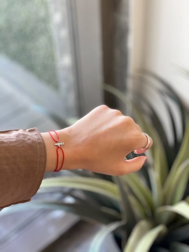 اسوارة الاسم تصميم انيق