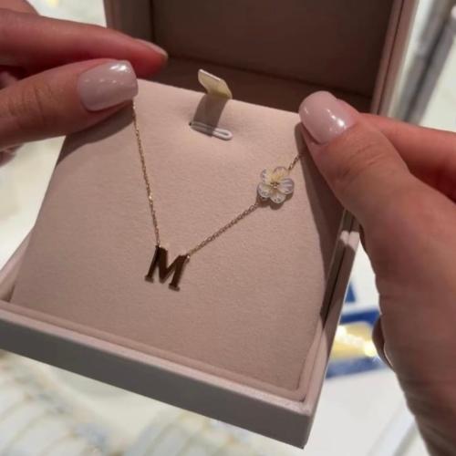 سلسال الحرف بشكل انيق تخصيص حسب الطلب