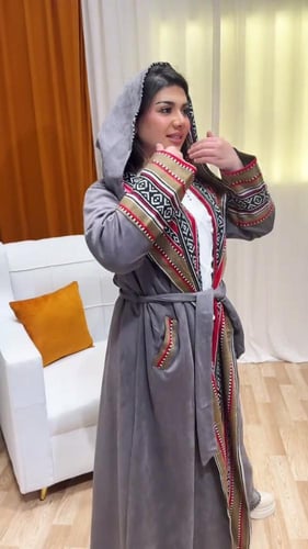 عباية/فروة شتوية بتصميم تراثي