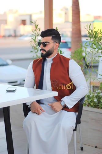 سديري جوخ دبل فيس بألوان مختلفه