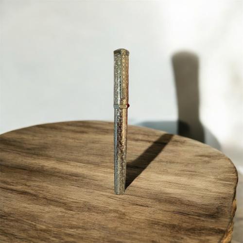 قلم كارتير فضي ، برأس كحلي