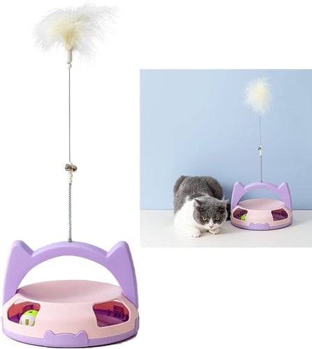 العاب قطط تفاعلية بريش في الأماكن المغلقة