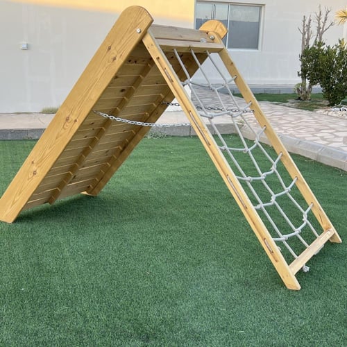 هرم التسلق من الجهتين من الخشب الطبيعي