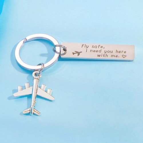 ميدالية مفاتيح مع طائرة