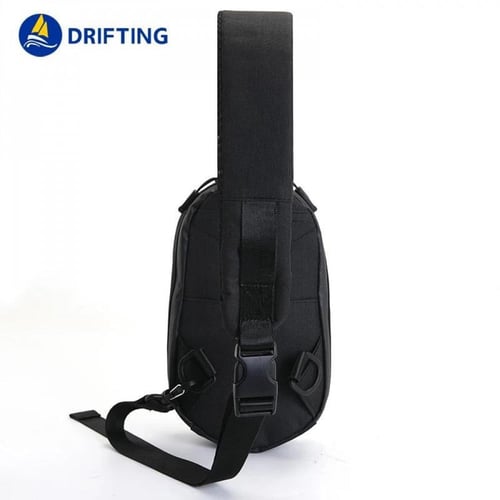 حقيبة كتف كروسبودي بمنفذ USB لون اسود