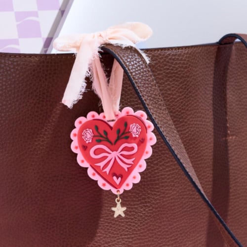 تعليقة سيارة (من القلب) - ونيس