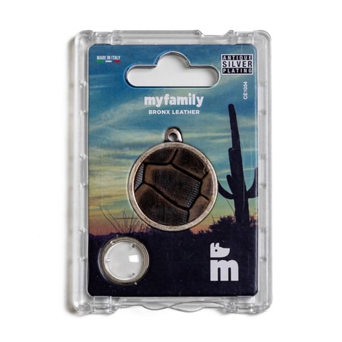 قلاده فاخره يكتب عليها اسم ورقم جوال