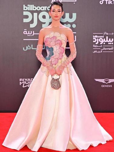 فستان نسائي سهره قماش ميكادو