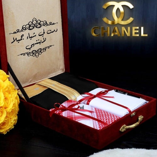 طقم وبوكس رجالي قماش ماركة ديور مع توابع الماركة
