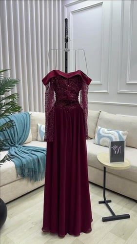 فستان قماش شيفون جورجيت مع ترتر