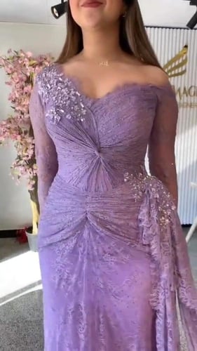 فستان سهرة قماش دانتيل مع تفته