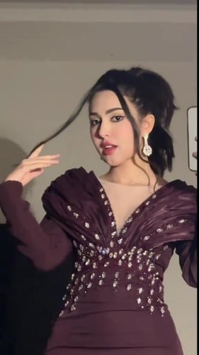 فستان سهرة قماش كريب مع اورجنزا