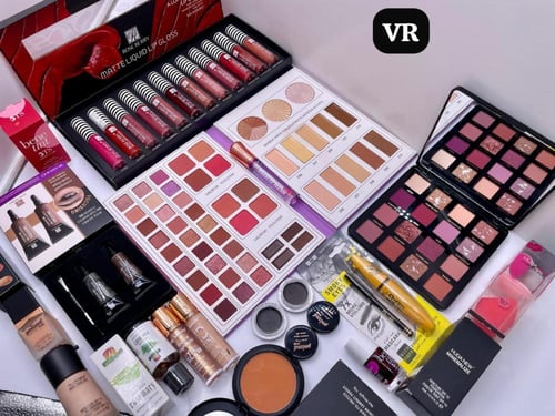 طقم مكياج كامل