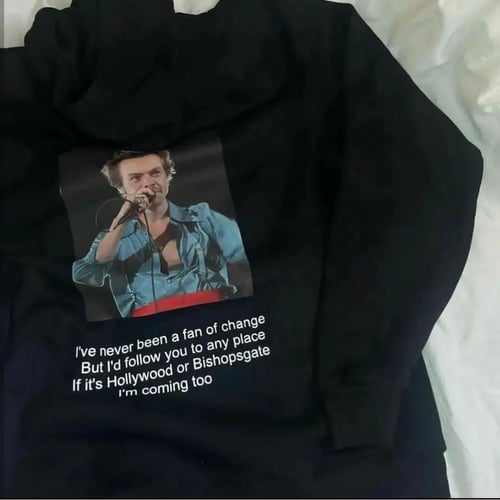 بلوفر وهودي تخرج مع إضائة