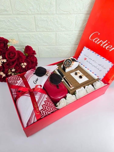 طقومات وبكسات هدايا رجالي قماش ماركة كارتير مع توا...