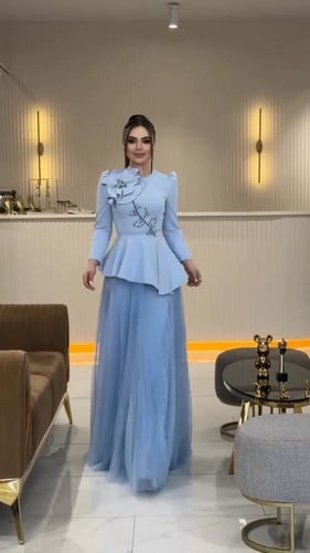 فستان نسائي سهره قماش باربي مع تول ناعم دبل كلوش