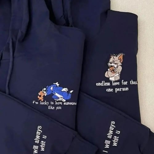 بلوفر وهودي تخرج مع إضائة