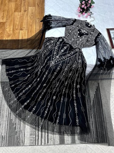 فستان العيد نسائي و سهرات فساتين عقد فساتين سهرة ف...