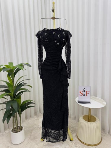 فستان سهرة قماش دانتيل