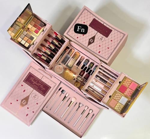 بوكس مكياج جديد بديل شارلوت