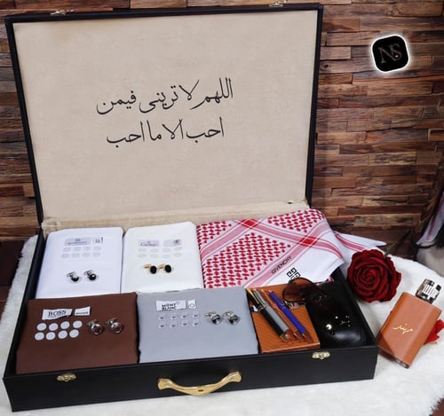 طقم رجالي شتوي وصيفي قماش ماركة جفنشي