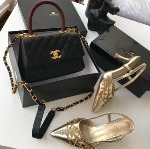 كعب وشنطه شانل كعب وشنط CHANEL مع توابع الماركة