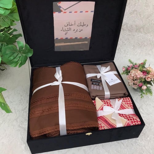 طقم رجالي جيفنشي شتوي بوكسات رجالية شتوية كمال الا...