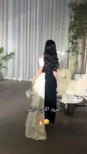 فستان نسائي كريب مع تفته استرتش تطريز يدوي