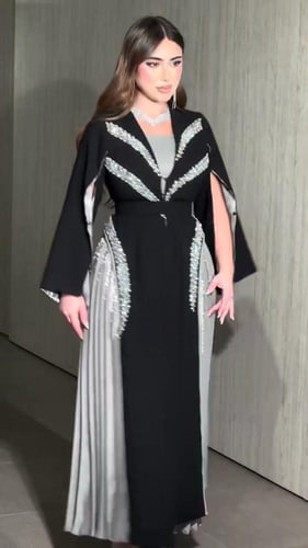 جمبوست نسائي قماش بليسة باربي مع كريب تفته