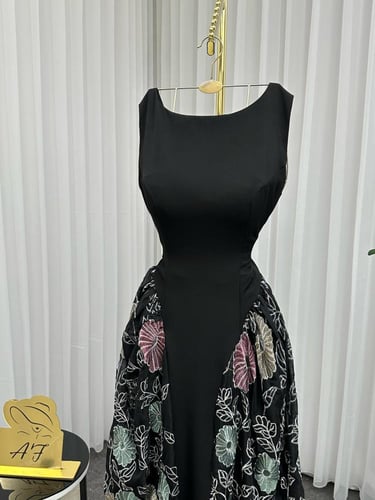 فساتين نسائي قماش باربي