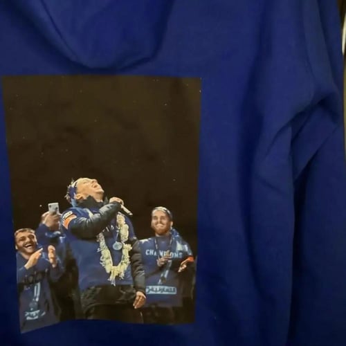 بلوفر وهودي تخرج مع إضائة