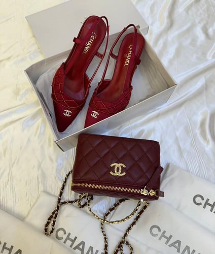 شوز كعب وشنطه شانل كعب وشنط CHANEL مع توابع المارك...