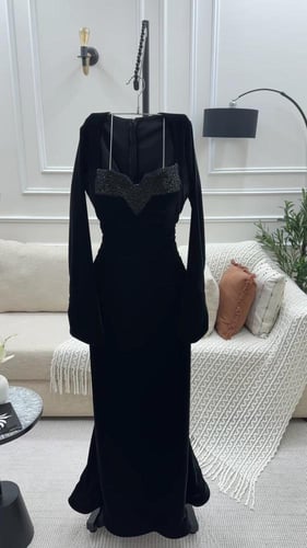 فستان نسائي سهره قماش مخمل